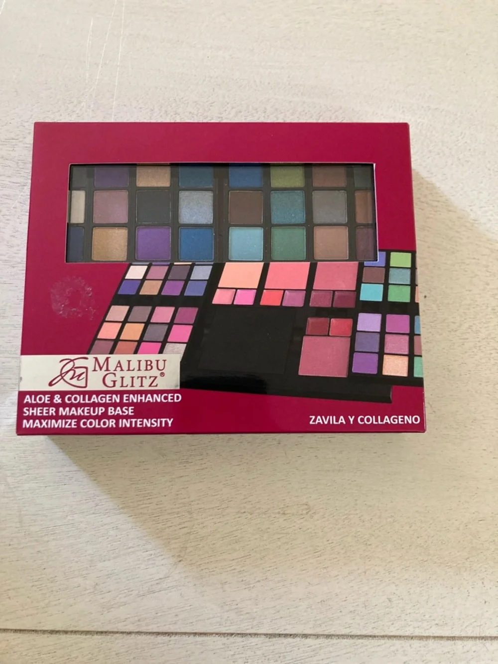 Malibu Makeup Glitz Multicolor Eyeshadow Palette